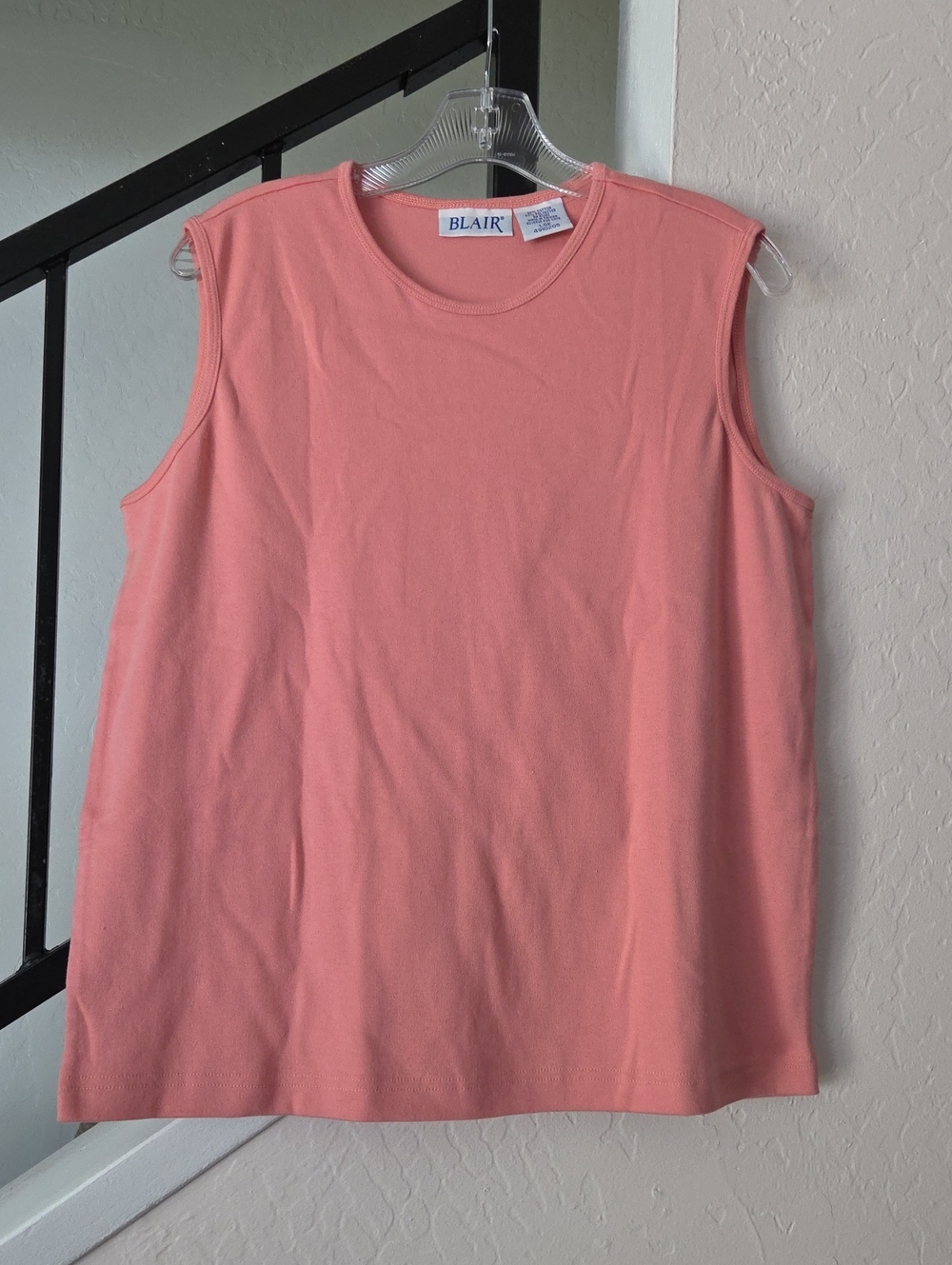 Blair Coral Crewneck Sleeveless Knit Tank Size L
